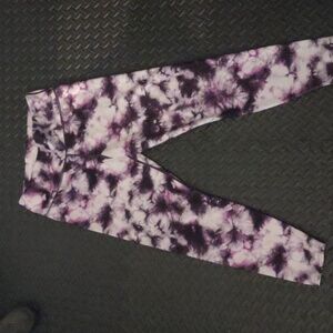 Tie dye leggings size large